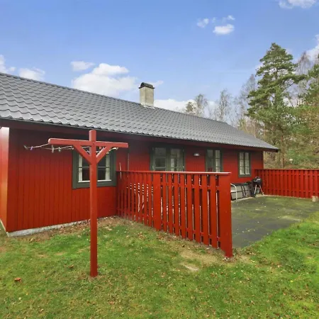Dom wakacyjny Cvetanka - 200m From The Sea In Bornholm By Interhome *